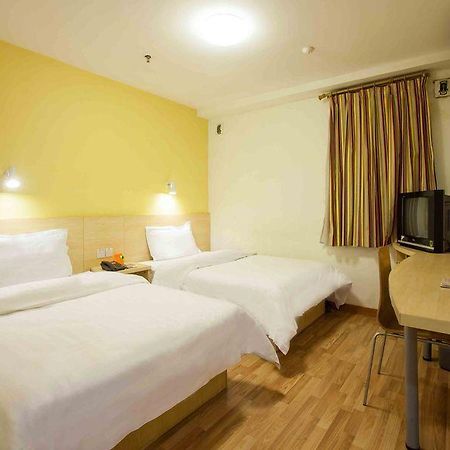 7 Days Inn Shenyang Bei Hang Commercial Street Exterior foto